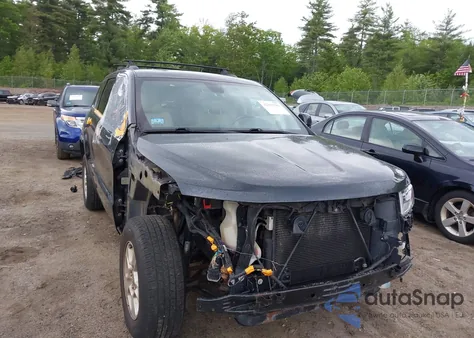 2014 Jeep Grand Cherokee Laredo z USA, uszkodzony, nr VIN 1C4RJFAG2EC482608